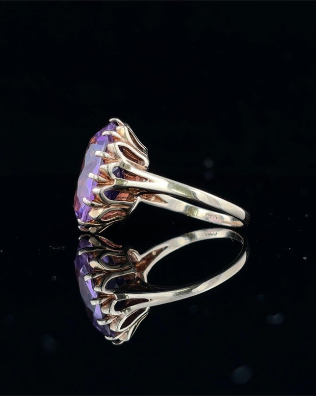 Oval Amethyst Solitaire Ring