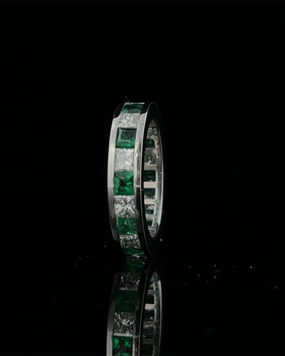 Princess Cut Diamond & Green Emerald Alternating Band
