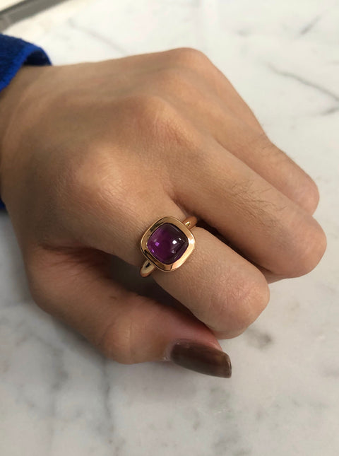 Cabochon Amethyst Ring