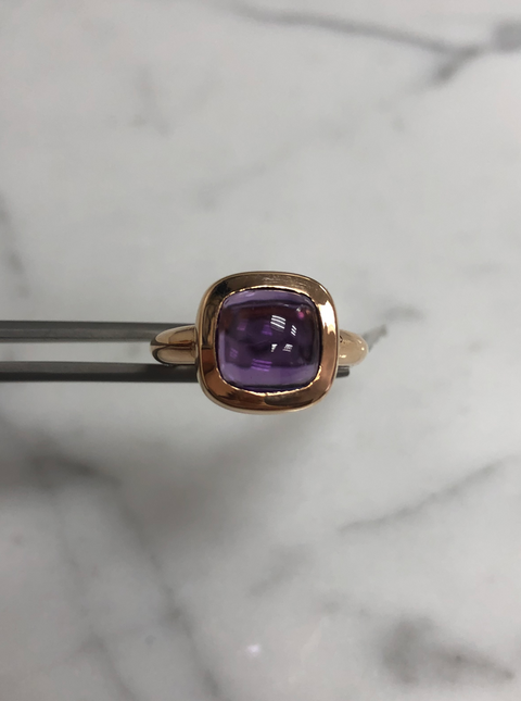 Cabochon Amethyst Ring