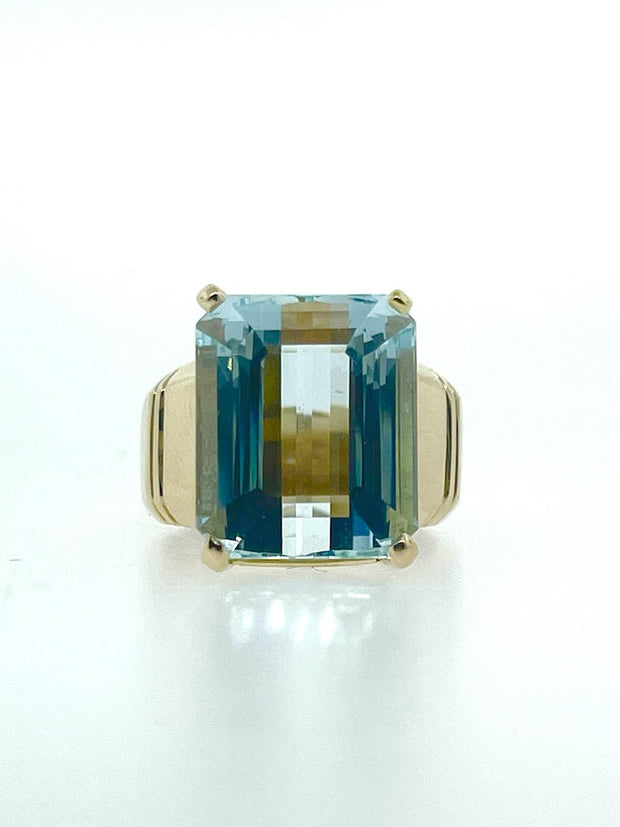 Emerald Cut Aquamarine Ring