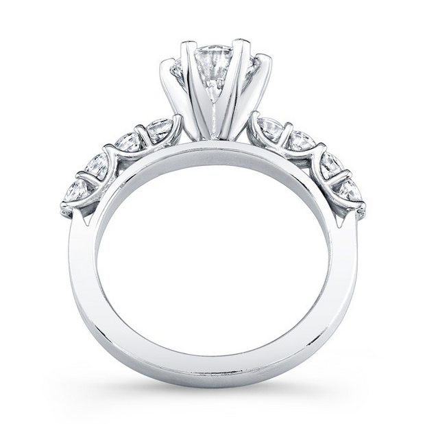 Shared-Prong Diamond Engagement Ring